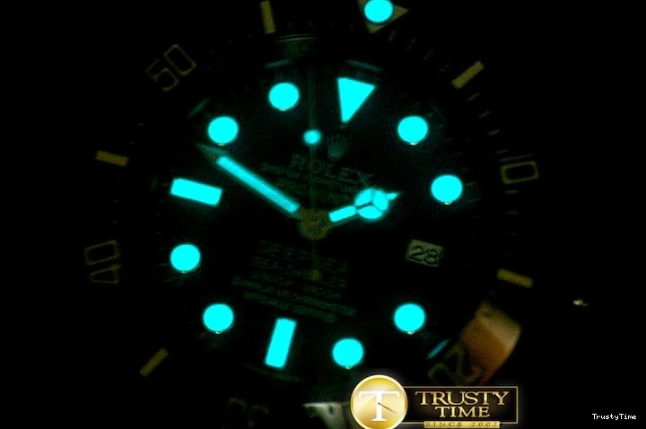 0426 ROLSD048A – Deep Sea Blue Dweller Packable 1003